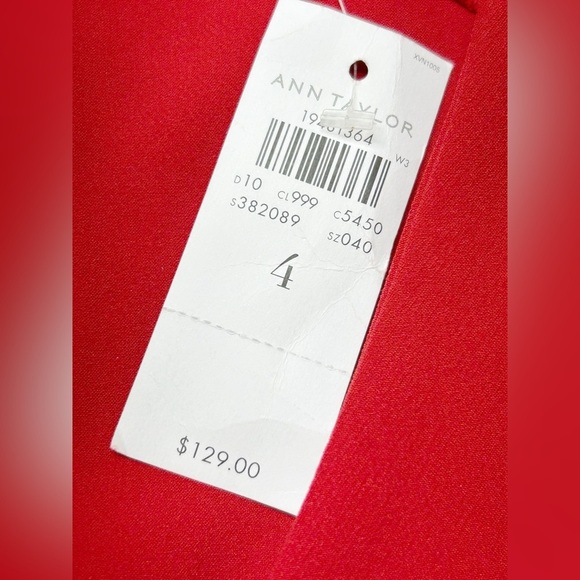 Ann Taylor Scarlet Red Hem Sheath Shift Dress Size 4 NWT - Picture 5 of 8